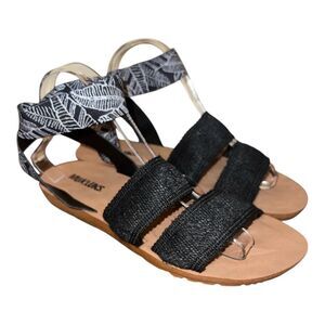 Women's MUK LUKS Sandals Size 9 Black White